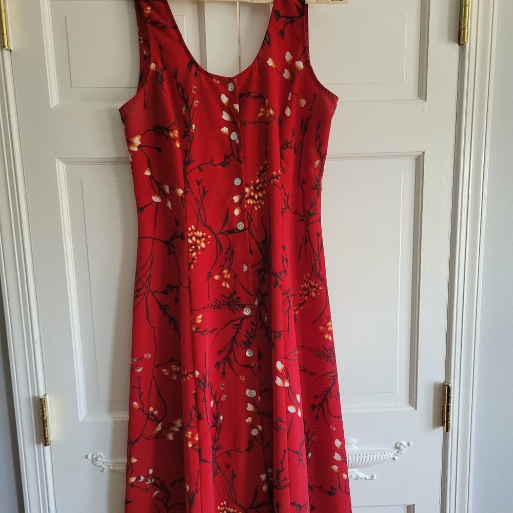 Ladies sleeveless button down sundress